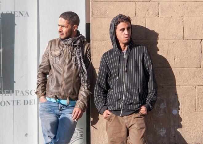 Spain Receives Record 900,000 Migrant Regularization Applications