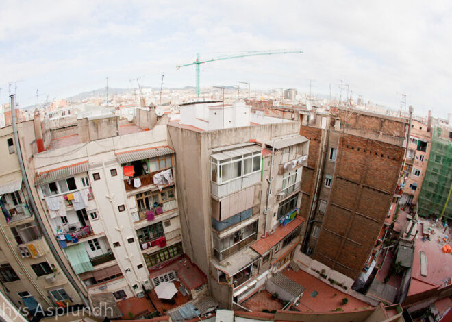Suspect Arrested In Barcelona For Robbing Elderly Homeowners Using Mobile Phone Translator