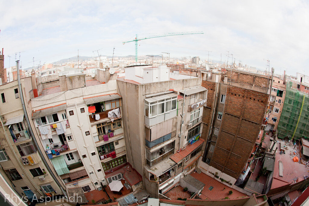 Suspect Arrested In Barcelona For Robbing Elderly Homeowners Using Mobile Phone Translator