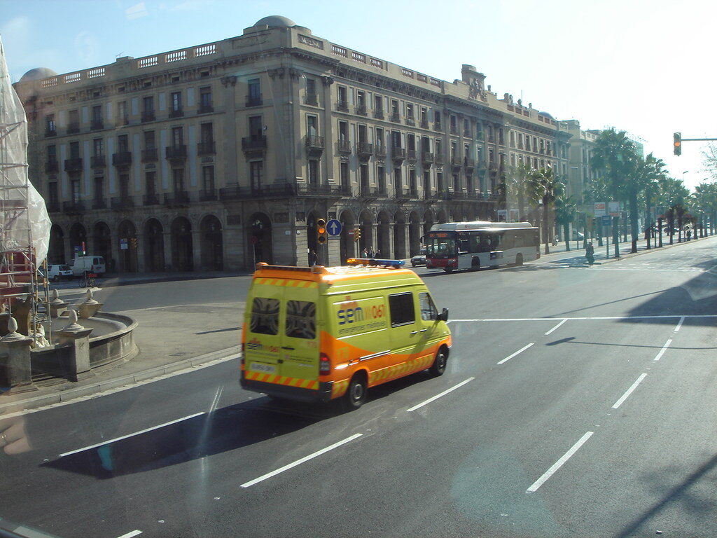 Drugged Driver in French Vehicle Kills Two During Police Pursuit in Barcelona