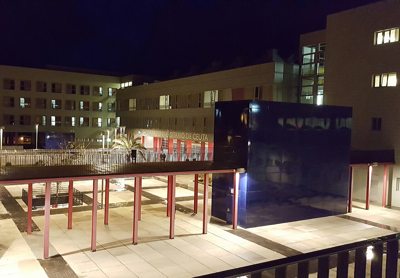Feijóo Demands Confinement of Contagious Migrants in Ceuta