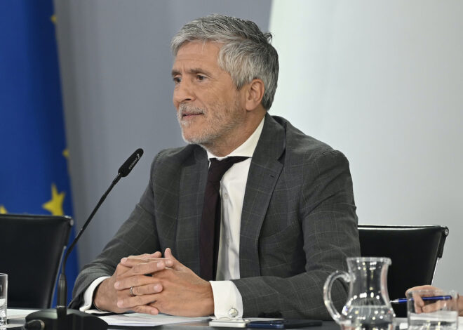 Spain’s Interior Minister Praises Morocco, Criticizes Italy Over Ceuta Migrant Crisis