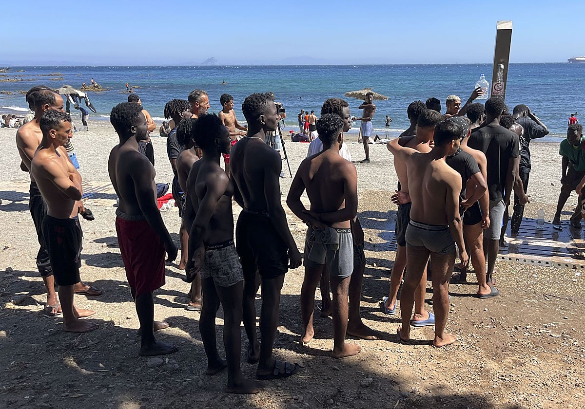 Ceuta Crisis: Minors clash outside police to escape repatriation