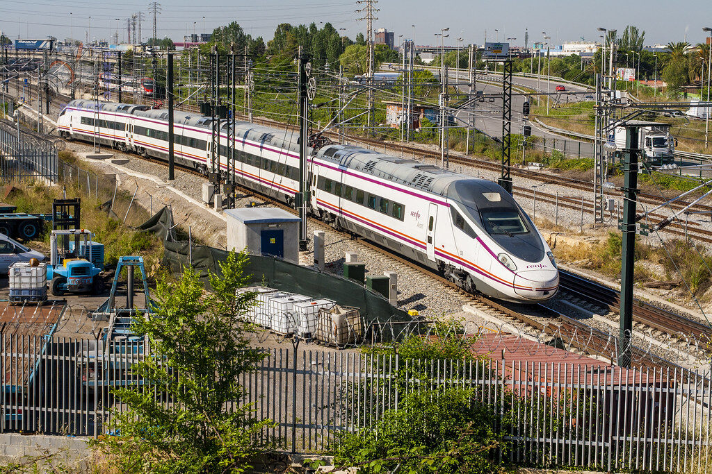 High-speed Rail Service Between Madrid And Barcelona Disrupted By Fire