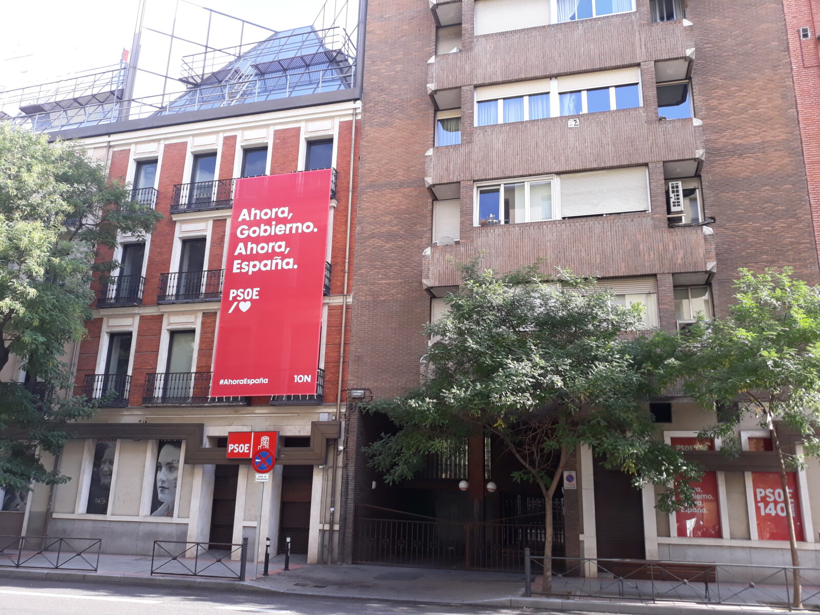 Leire Díez Investigation Widens as Judge Targets Sánchez’s Closest Allies